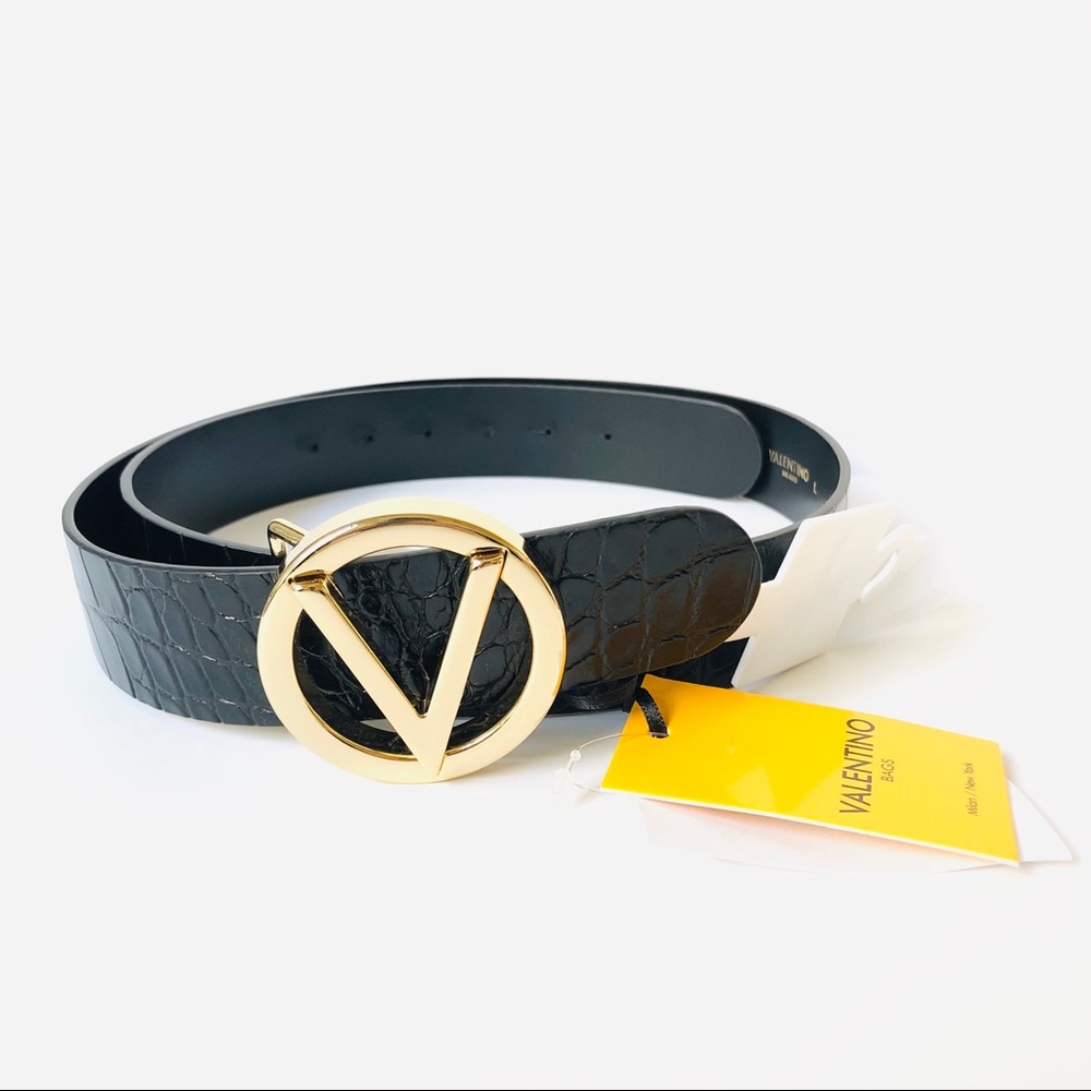 Valentino Milano Black Belt with Gold V - Picture 7 of 8